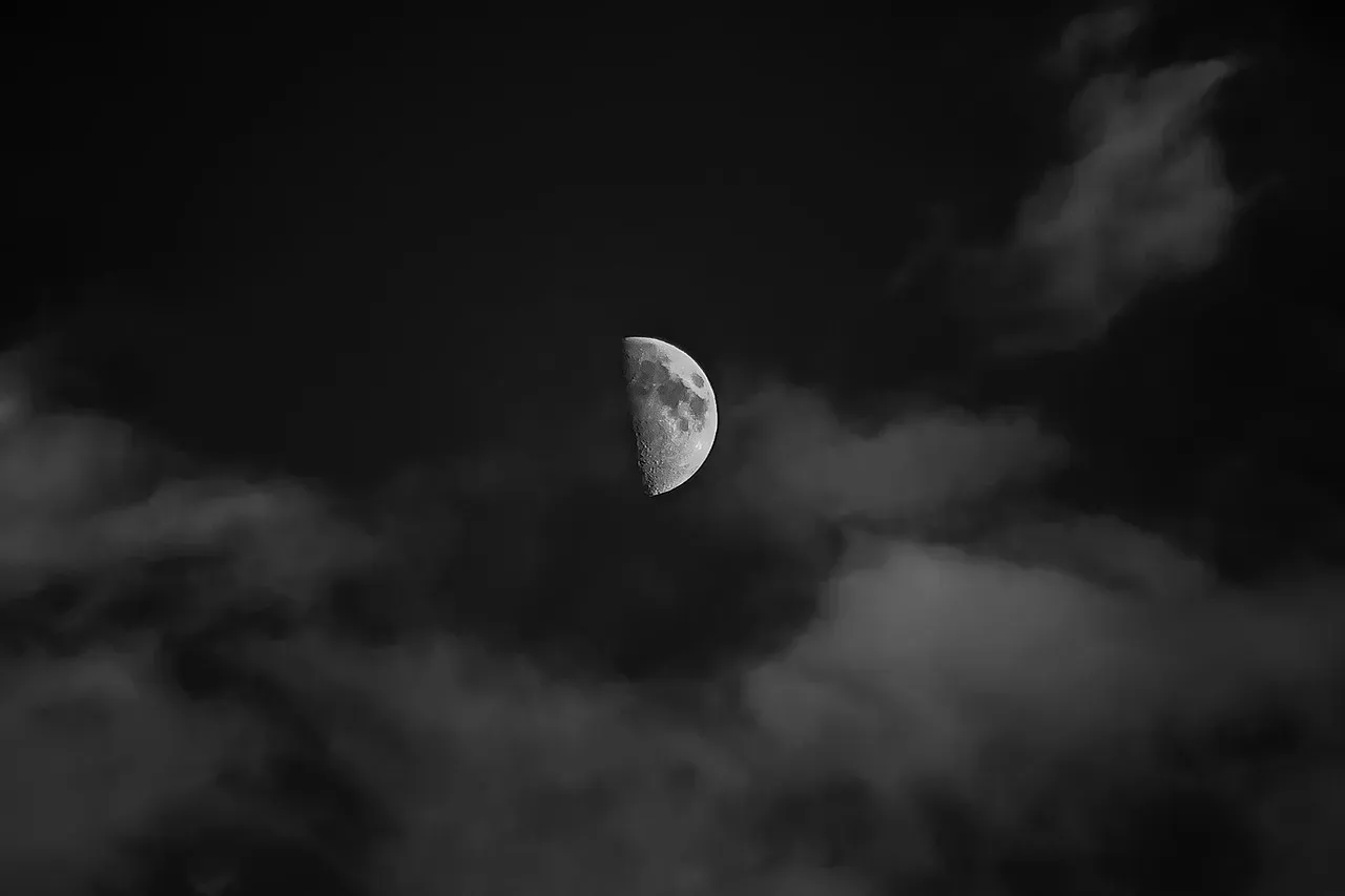 Minimal Surfaces Enter the Chat (Image Credits: Pixabay)