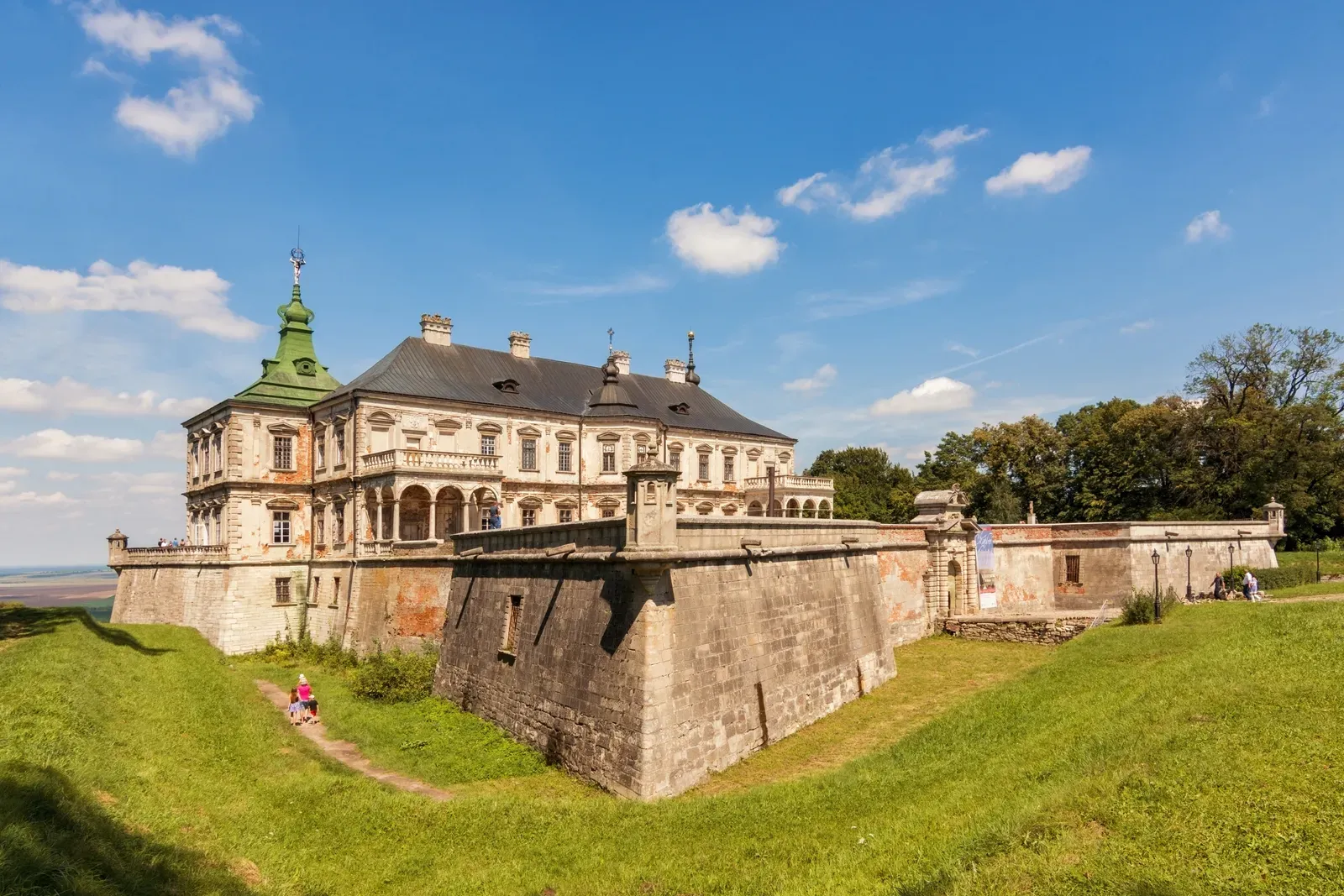 Pidhirtsi Castle, Ukraine (Image Credits: Wikimedia)