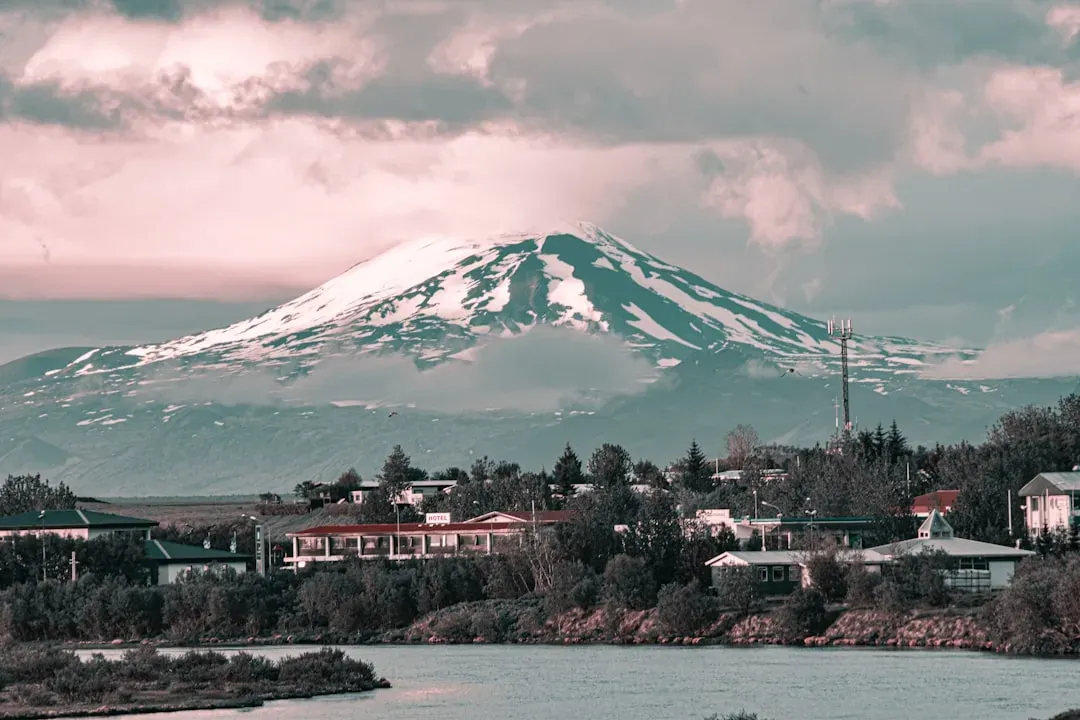 Mount Hekla, Iceland: The Gateway the Vikings Feared (Image Credits: Unsplash)