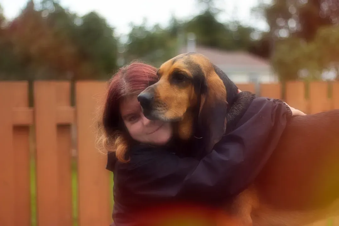 Hugging and Kissing Them (Image Credits: Unsplash)
