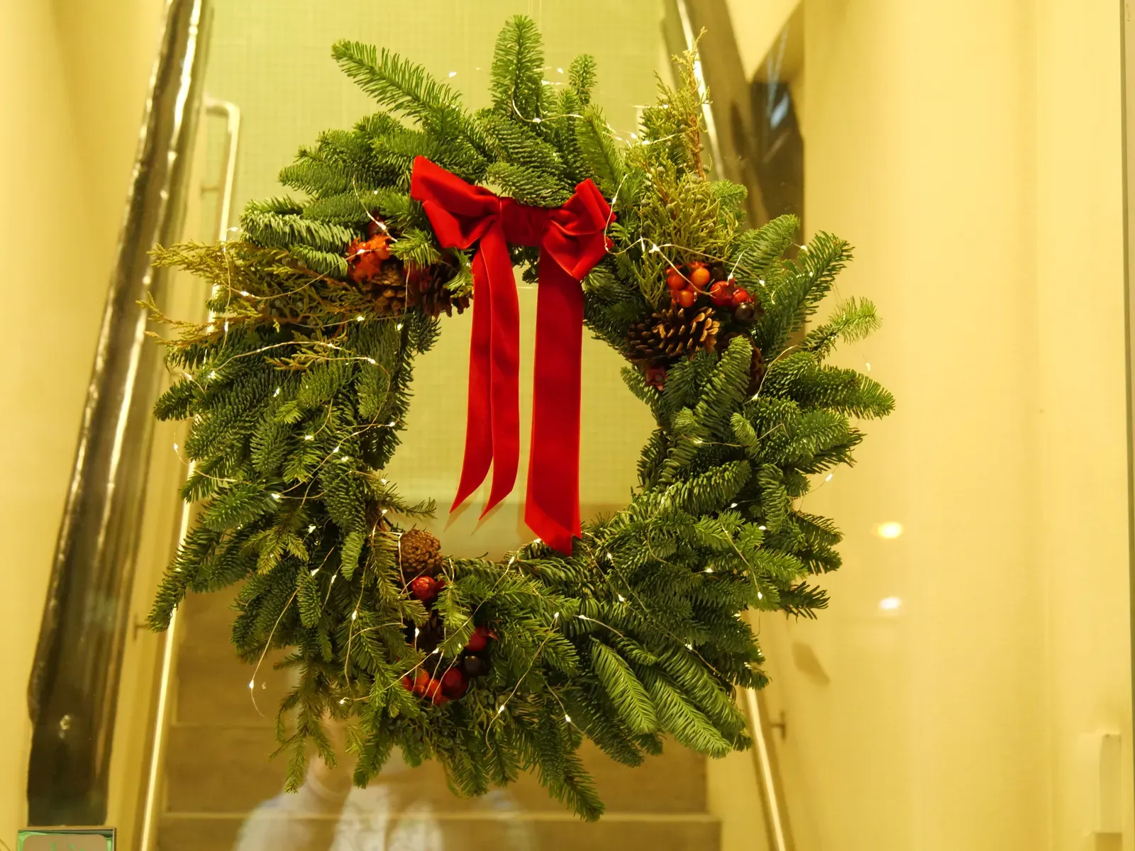 Ancient Roots That Predate Christmas (Image Credits: Wikimedia)