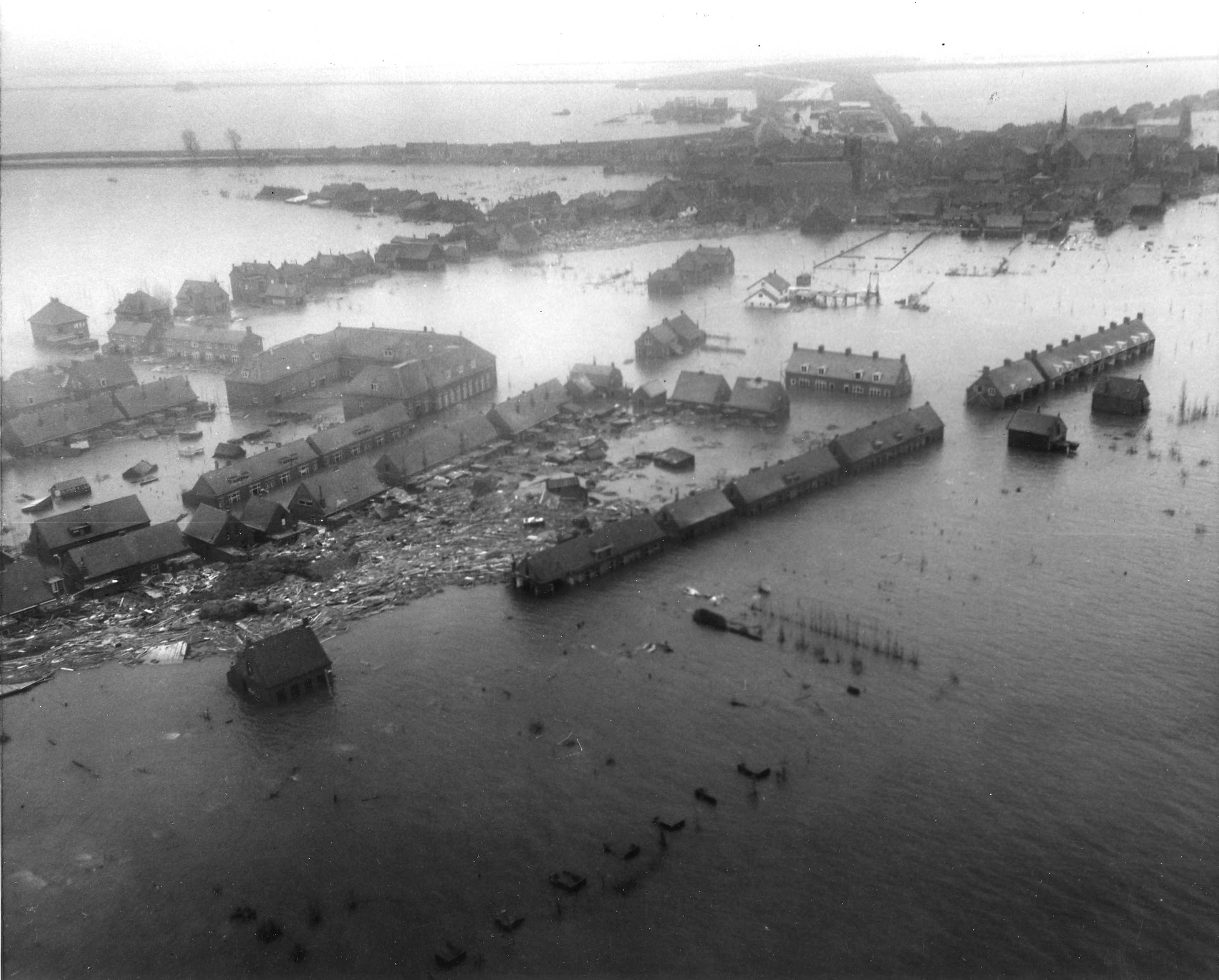 The North Sea Flood of 1953 &ndash; Europe's Watery Nightmare (Image Credits: Wikimedia)
