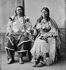 The Ute Language Connects Them to a Broader Indigenous Network (Image Credits: Ute Couple: Wikipedia)