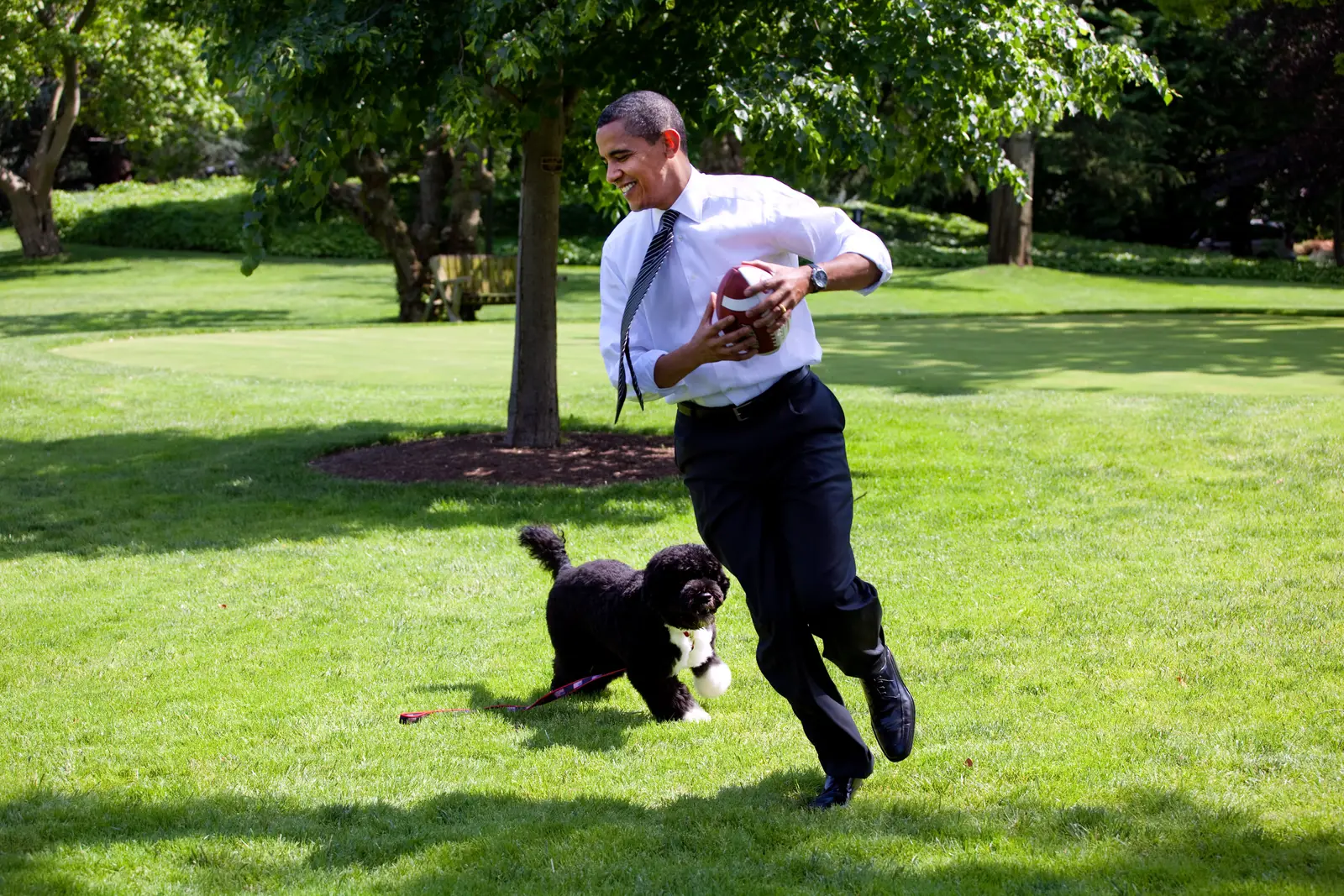 3. Friendliness Toward New People (The Official White House Photostream P051209PS-0427, Public domain)