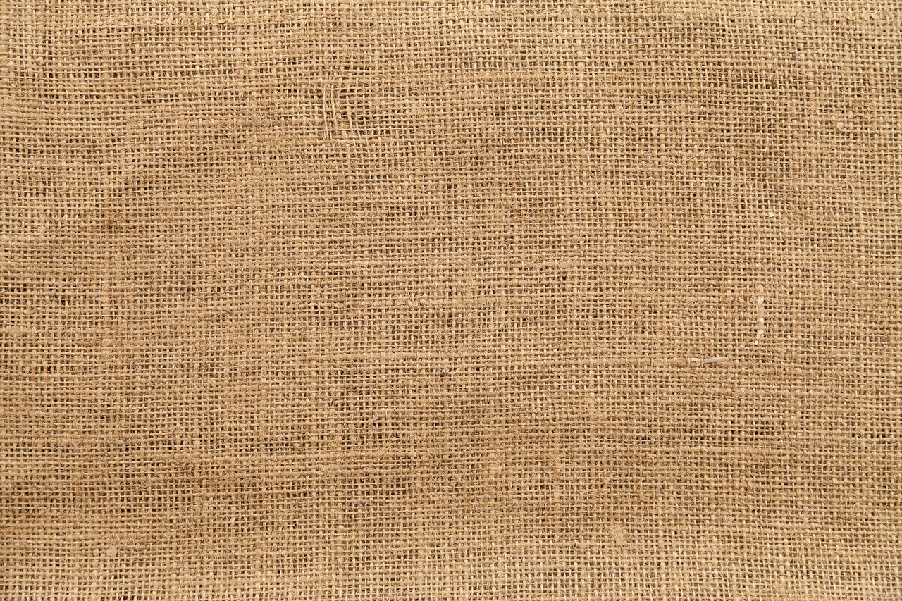 3. Burlap Wraps for Trees and Shrubs (Image Credits: Pixabay)