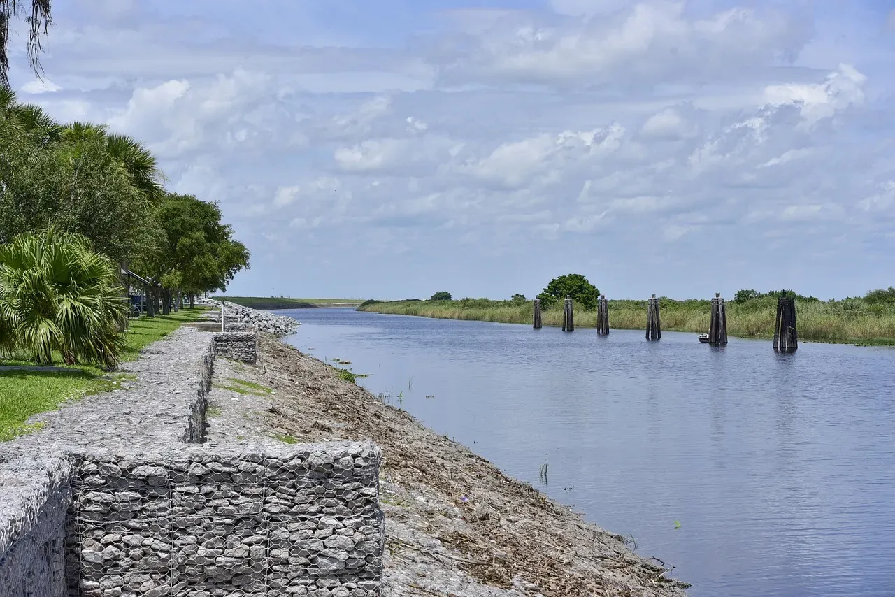 Lake Okeechobee, Florida: The "Big O" Lives Up to Its Name (Image Credits: Pixabay)