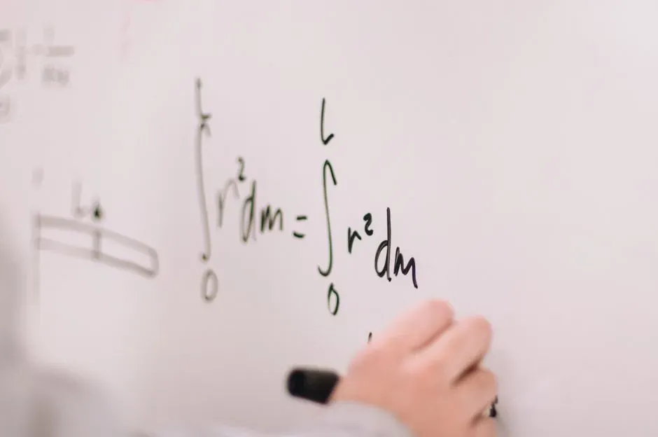Max Tegmark and the Mathematical Universe Hypothesis (Image Credits: Pexels)