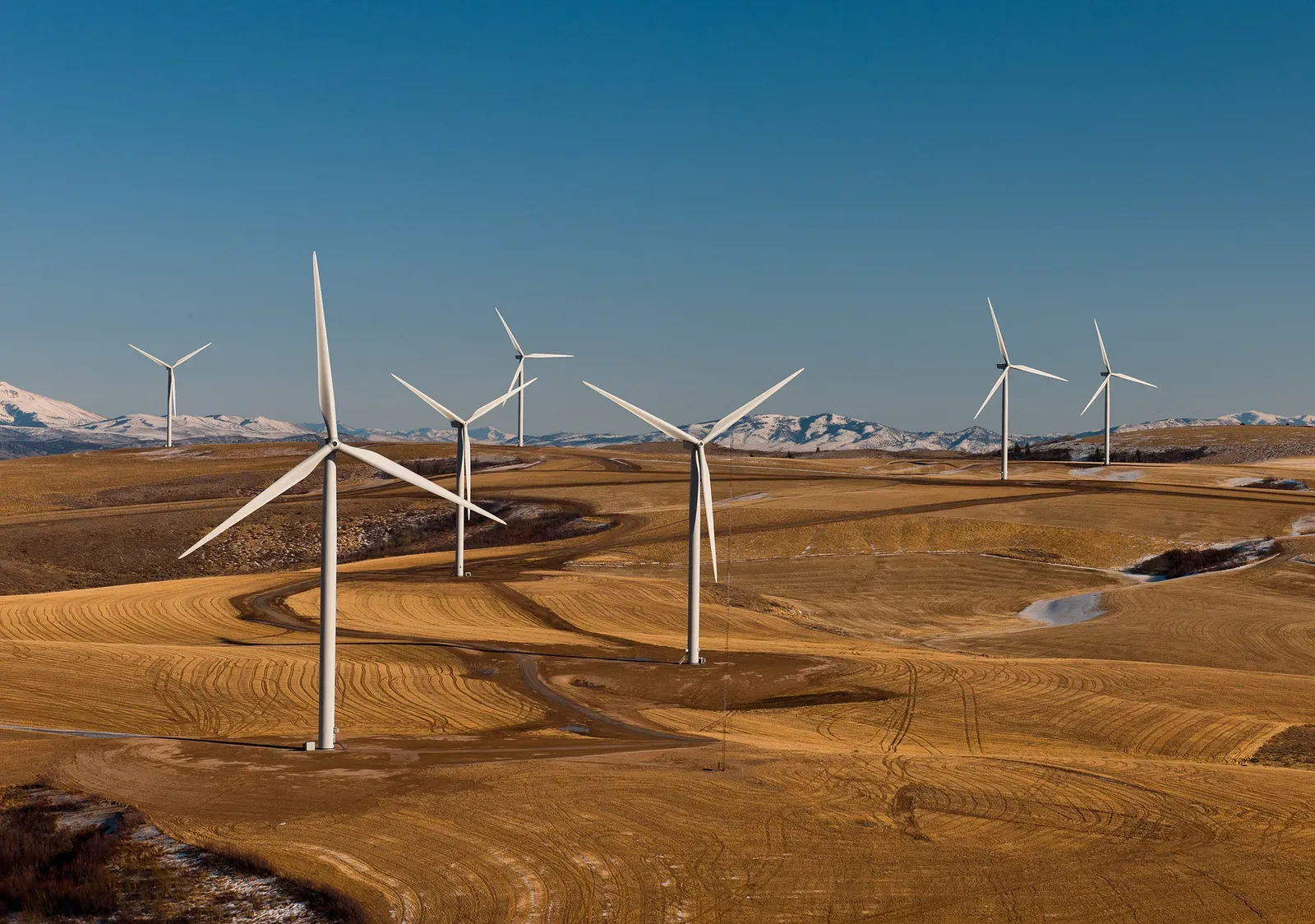10. Minnesota: Land of 10,000 Turbines (Image Credits: Wikimedia)