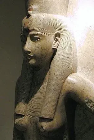 Virgo: The Protective Devotion of Mut (Image Credits: Source: wikimedia)