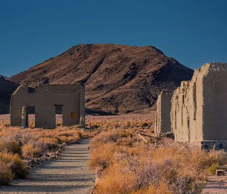 #9. Rhyolite, Nevada - Desert Ruins and the Return of Silence (Image Credits: Pexels)