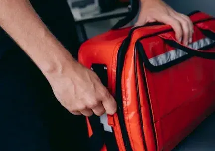 Create a Pet Emergency Go-Bag You Can Grab in Seconds (Image Credits: Pexels)