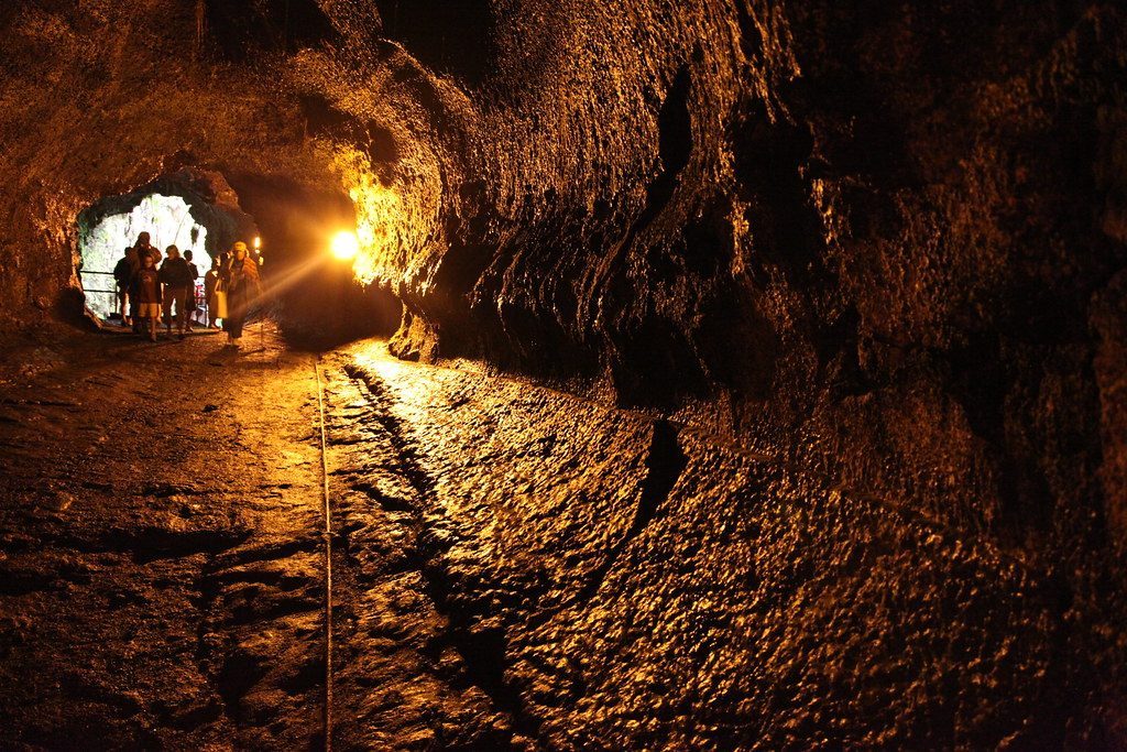 Lava Beds National Monument Caves, California: Volcanic Tube Ecosystems (Image Credits: Flickr)