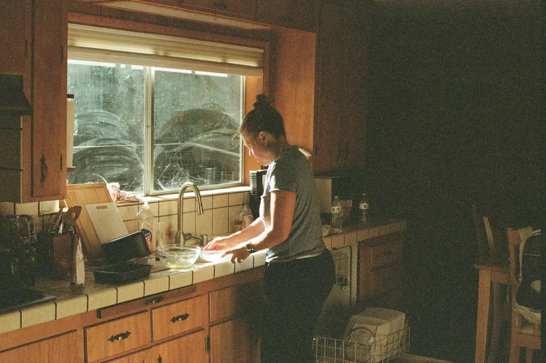 Mistake #1: Not Cleaning Behind and Underneath Appliances (Image Credits: Unsplash)