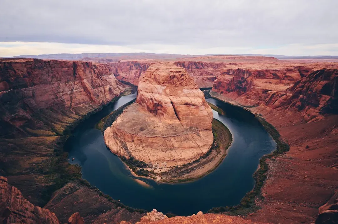 Horseshoe Bend, Arizona (Image Credits: Unsplash)