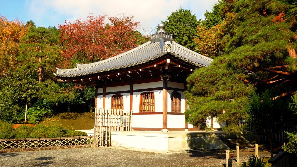 Ryoan-ji Temple Garden, Kyoto, Japan (Image Credits: Flickr)