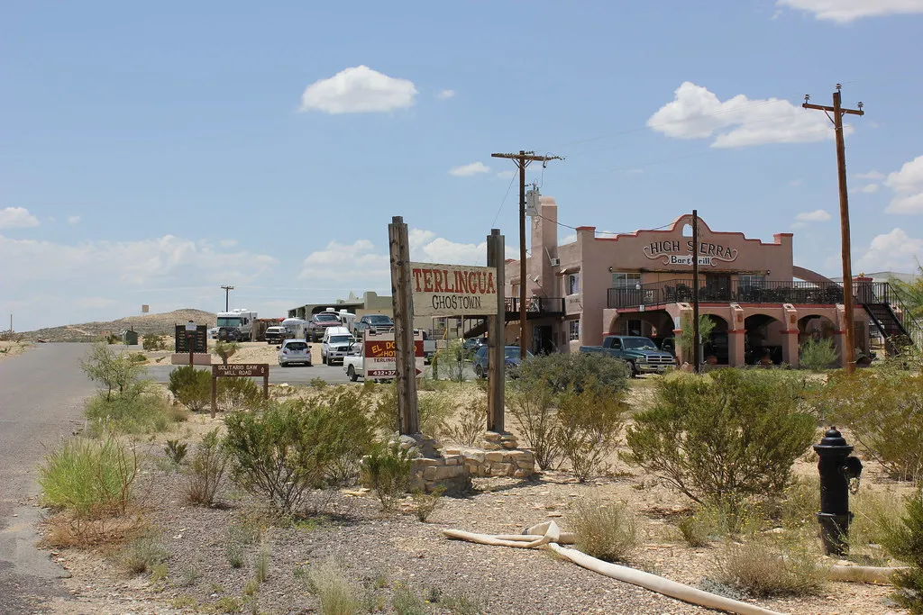 #10 - Terlingua, Texas: The Town That's Half Alive, Half Ghost (TexasExplorer98, Flickr, CC BY 2.0)