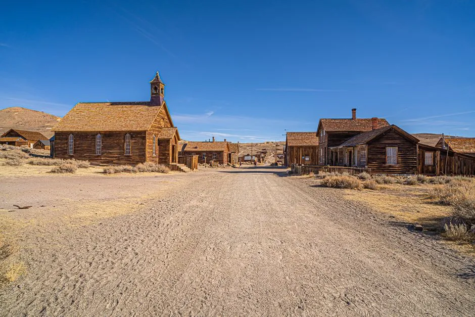 #5 - Tin Cup & Hancock, Colorado: The High-Altitude Ghost District Everyone Overlooks (Image Credits: Pexels)