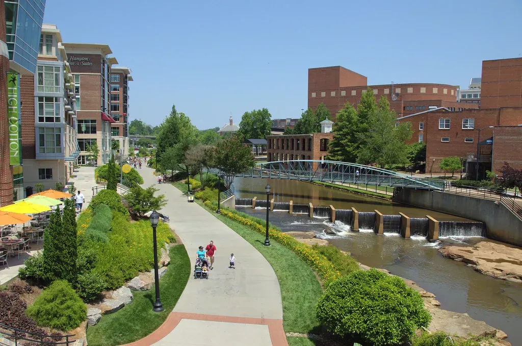 9. Greenville, South Carolina: An Underrated Gem That Keeps Rising (TimothyJ, Flickr, CC BY 2.0)