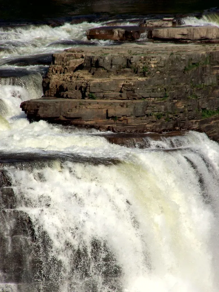 Ausable Chasm, New York (Image Credits: Flickr)