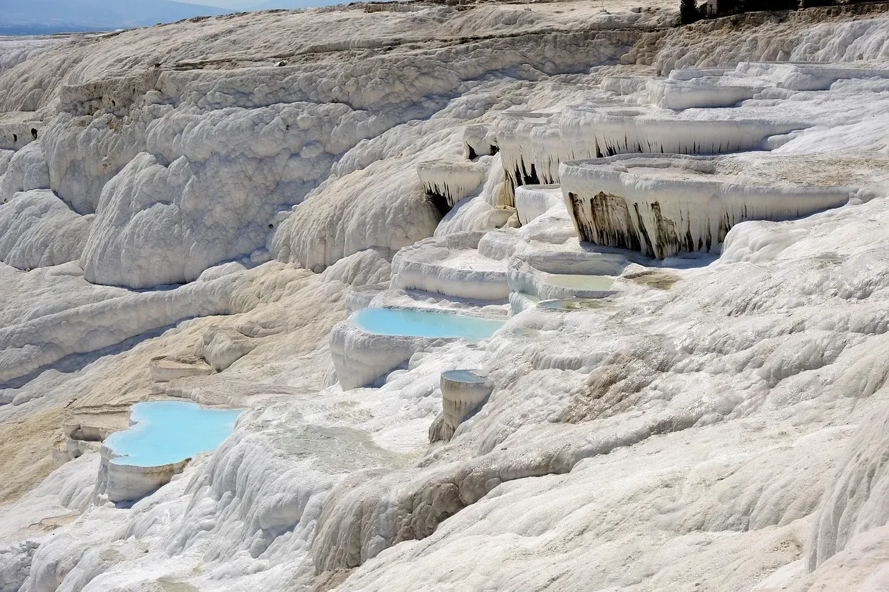 #7. Pamukkale, Turkey - The Cotton Castle (Image Credits: Pixabay)