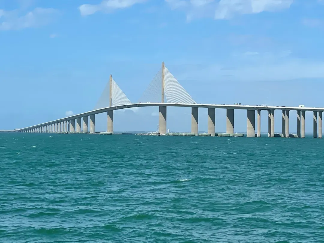 Sunshine Skyway Bridge: Florida's Yellow Marvel (Image Credits: Unsplash)