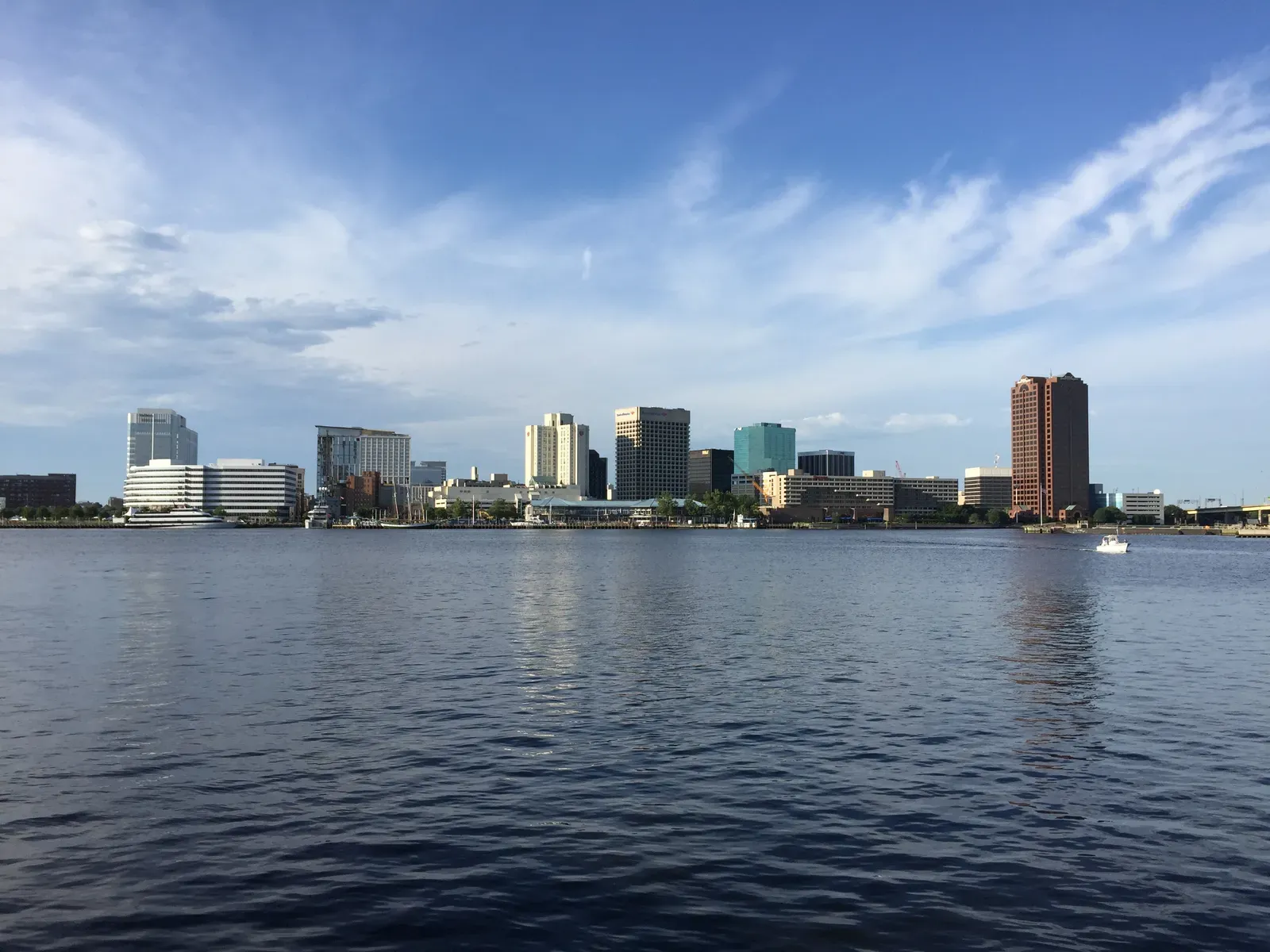 Norfolk, Virginia (Image Credits: Wikimedia)