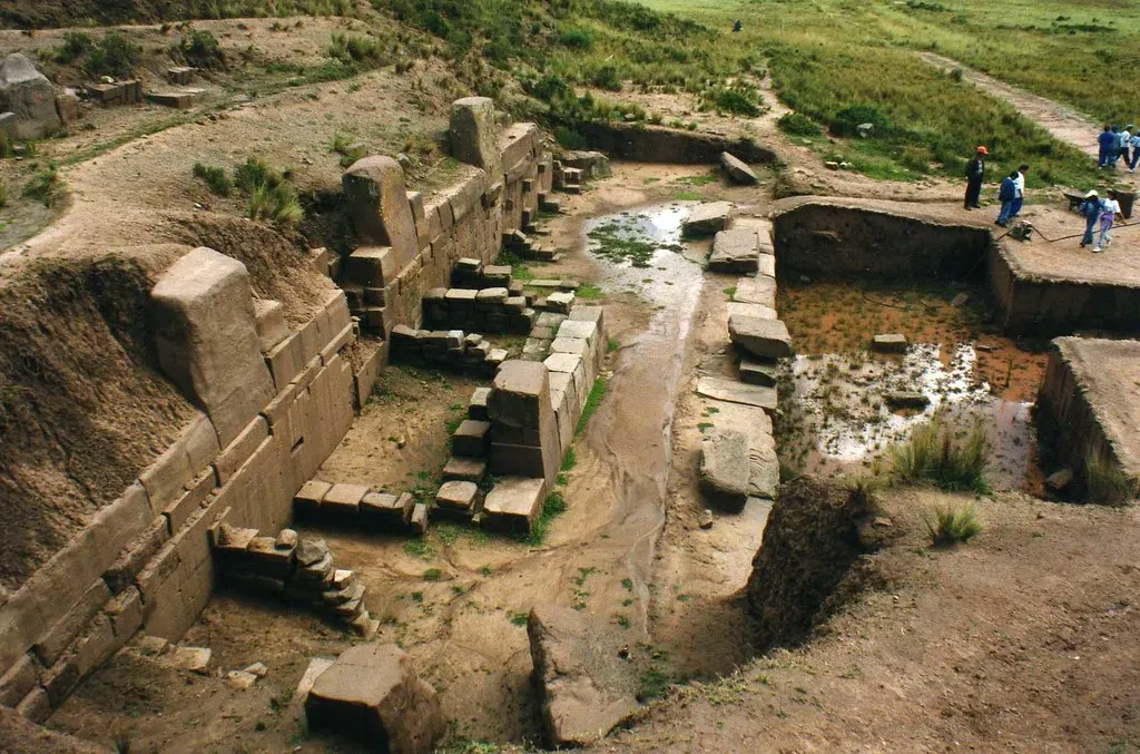 Tiwanaku: Bolivia's Pre-Incan Powerhouse (Image Credits: Flickr)
