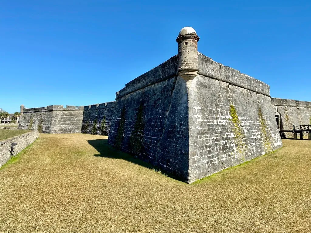Castillo de San Marcos: The Spanish Sentinel of Florida (Image Credits: Flickr)
