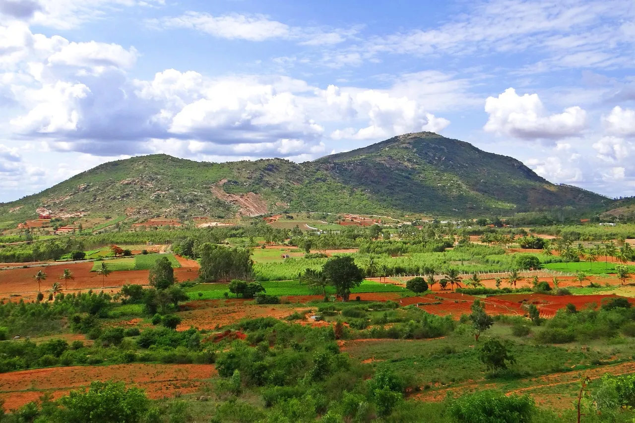 4. The Deccan Traps: A Second Blow to the Dinosaurs (Image Credits: Pixabay)