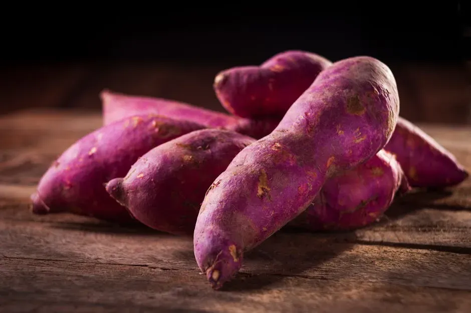 Sweet Potato Vine: The Ornamental That Earns Its Keep (Image Credits: Pexels)