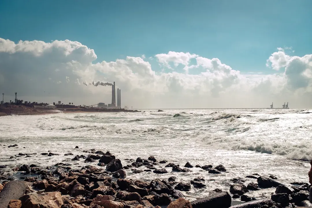 Cutting Carbon: Tackling Ocean Warming and Acidification at the Source (Image Credits: Unsplash)
