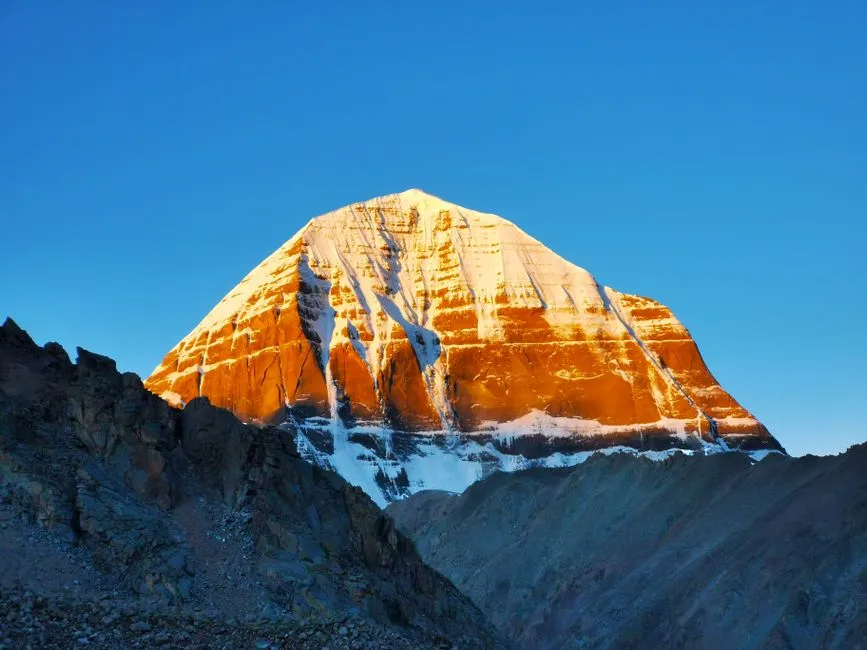 2. Mount Kailash, Tibet - The Mountain No One Is Allowed to Climb (Image Credits: Pexels)