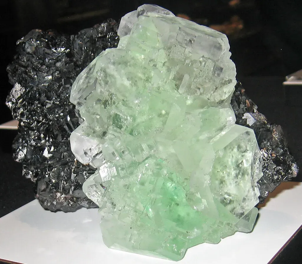 #9. The Cave of the Crystals, Naica, Mexico (James St. John, Flickr, CC BY 2.0)