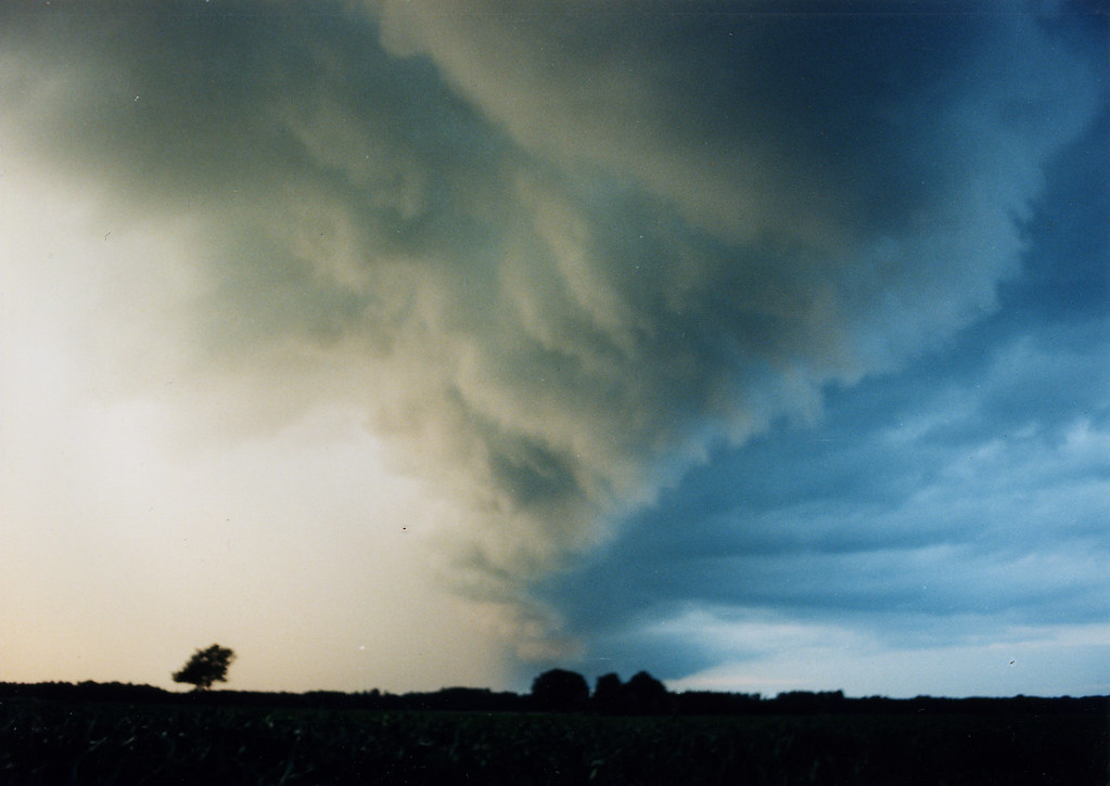 Supercharged Hurricanes and Storm Systems (Image Credits: Flickr)