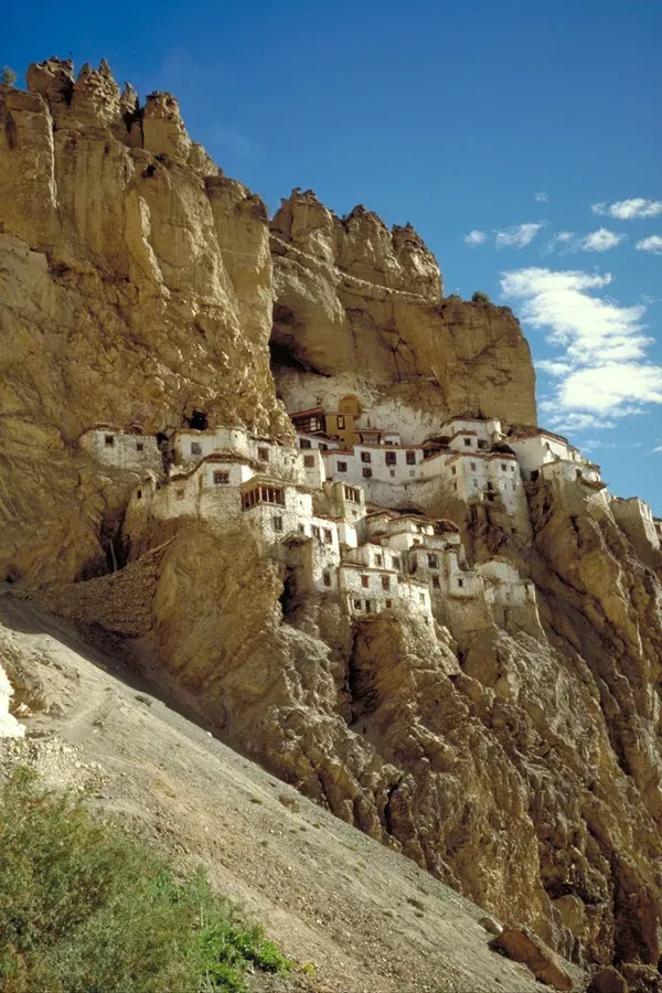 Phugtal Monastery, India (Image Credits: Wikimedia)