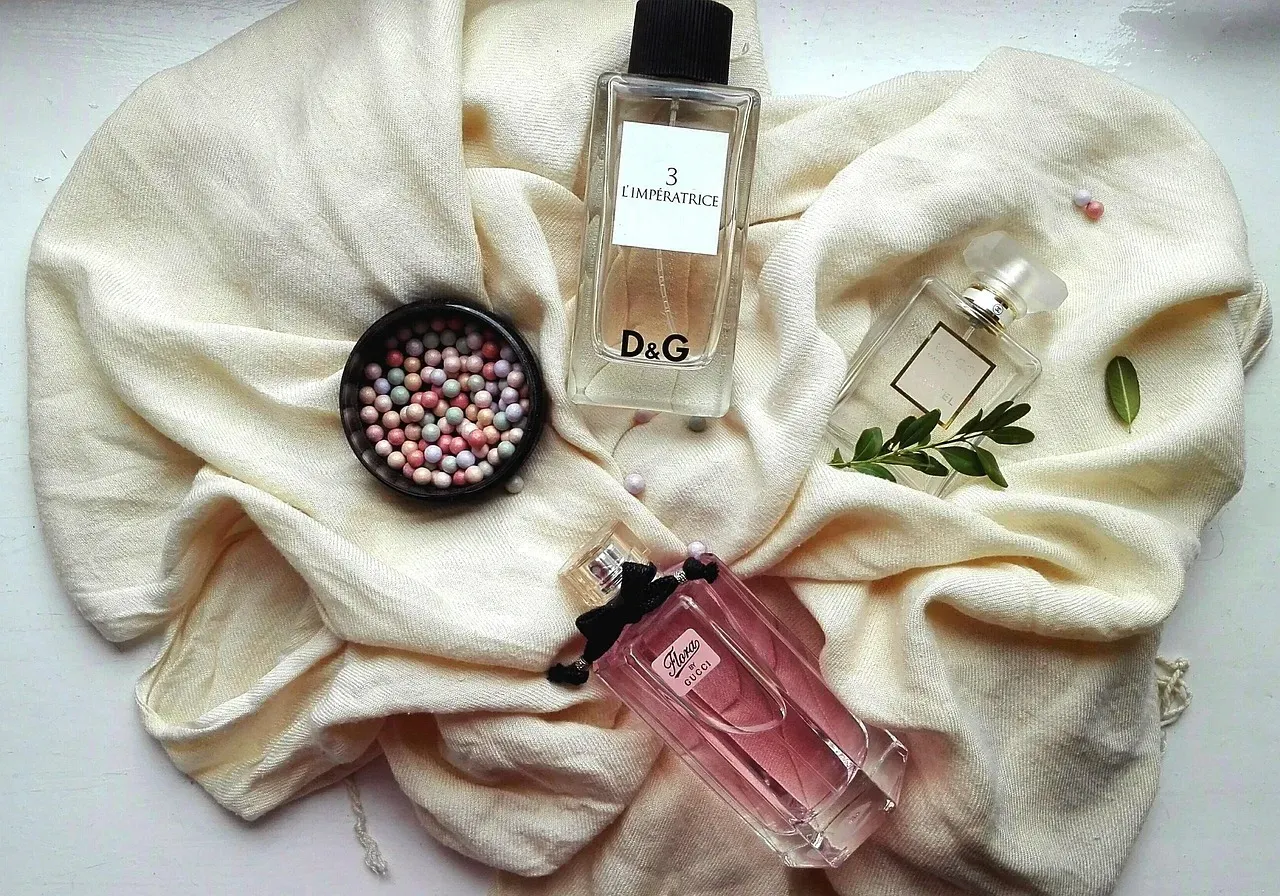 Your Favorite Perfume Might Be Rolling Out the Red Carpet (Image Credits: Pixabay)