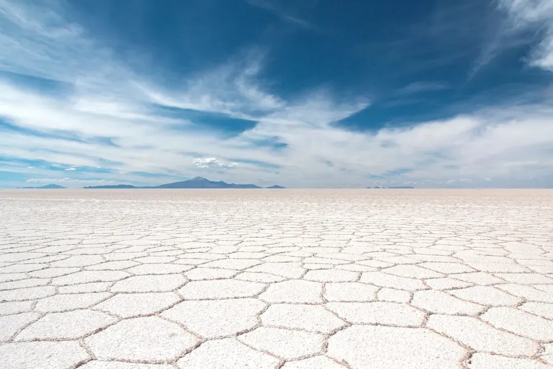 Salar de Uyuni: Walking on the Edge of Forever (Image Credits: Unsplash)