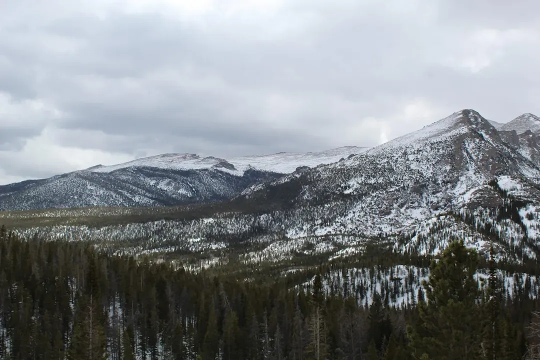 Pacific Northwest: Unusually Low Snowpack and Warmth (Image Credits: Unsplash)