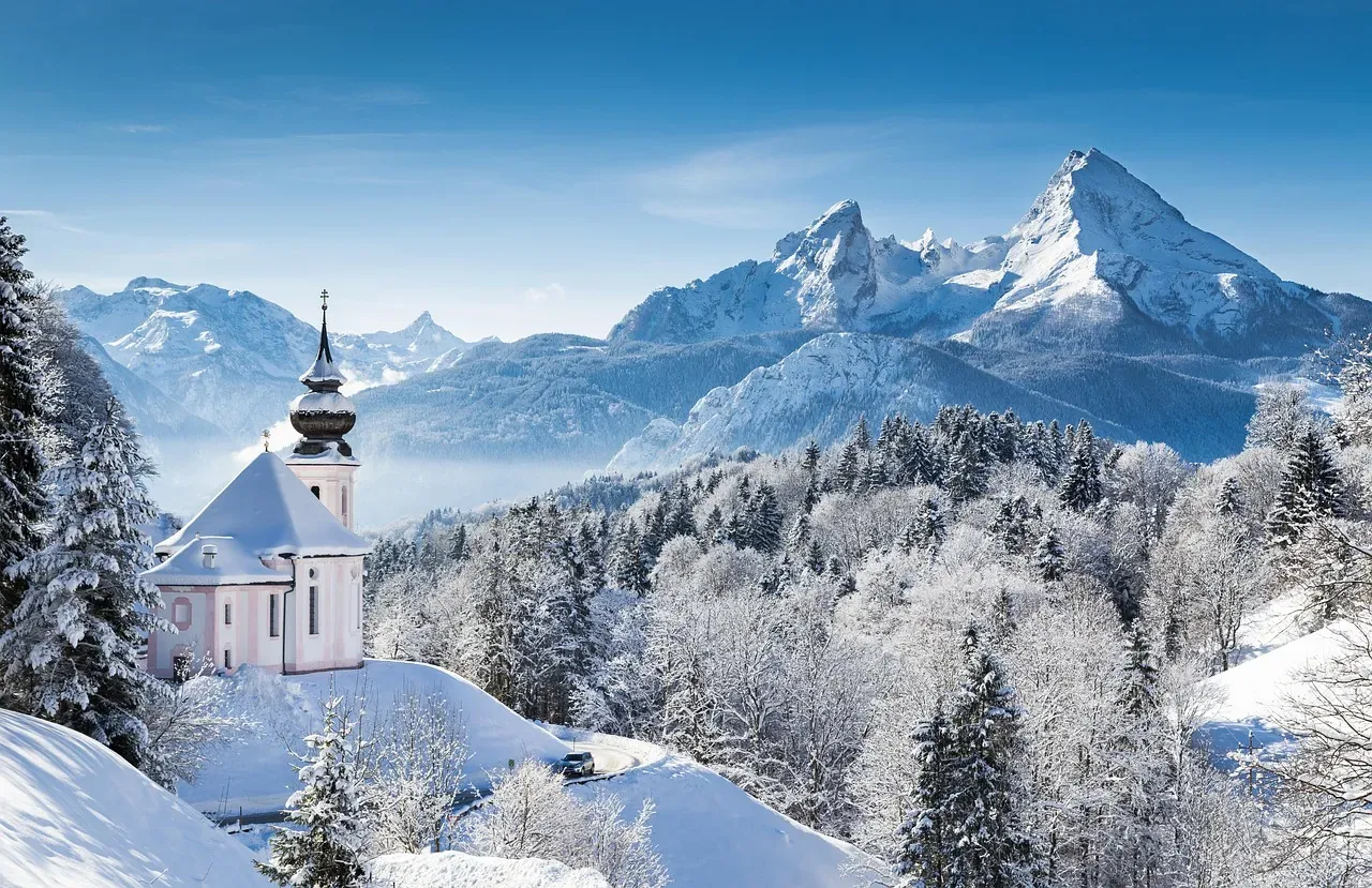 Conclusion: Your Winter Adventure Awaits (Image Credits: Pixabay)