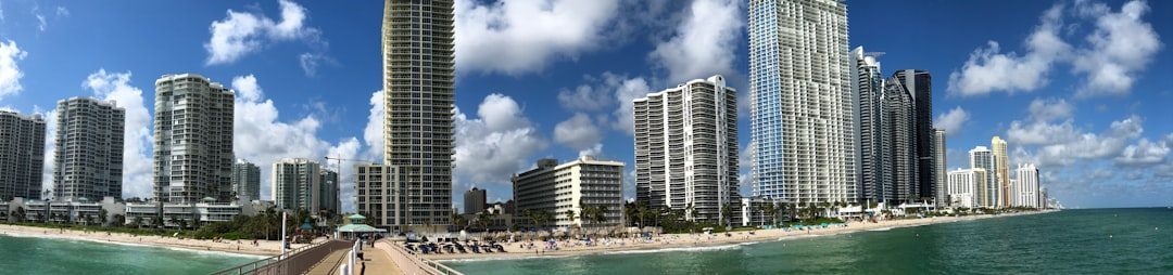 Miami Beach, Florida: Paradise Under Siege (Image Credits: Unsplash)