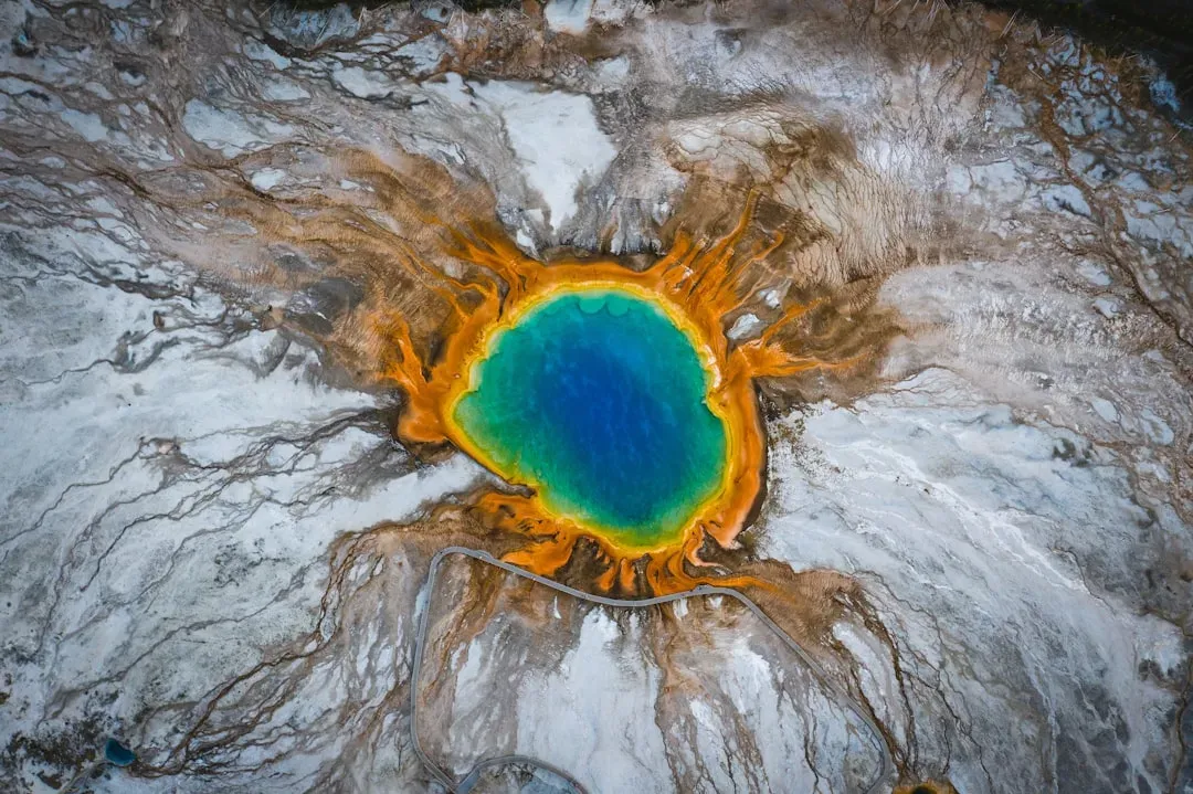 2. Grand Prismatic Spring, Yellowstone National Park, Wyoming - Earth's Psychedelic Eye (Image Credits: Unsplash)