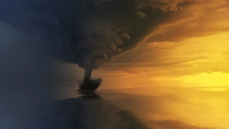 Myth 1: Nighttime Tornadoes Are No More Dangerous Than Daytime Ones (Image Credits: Pexels)