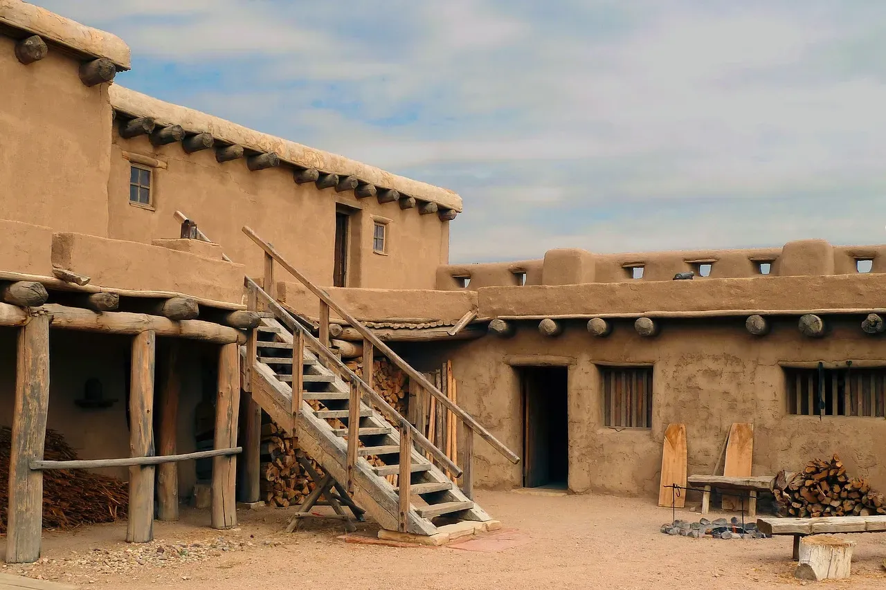 Santa Fe, New Mexico: America's Oldest State Capital (Image Credits: Pixabay)