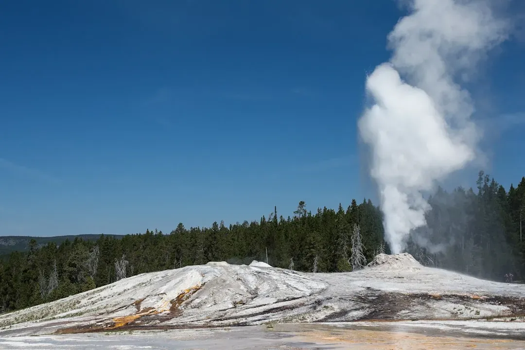 The Lava Flows That Filled the Calderas (Image Credits: Unsplash)
