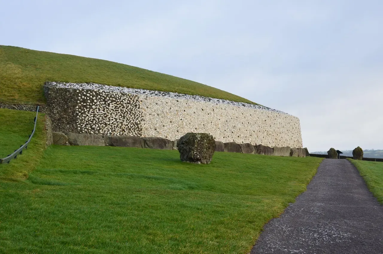 Megalithic Traditions Persisting Into Early Historical Periods (Image Credits: Pixabay)