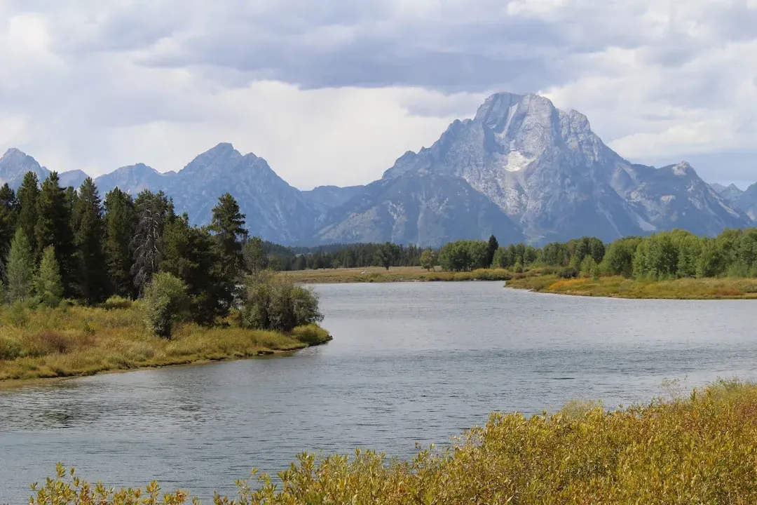 Snake River, Wyoming and Idaho (Image Credits: Unsplash)