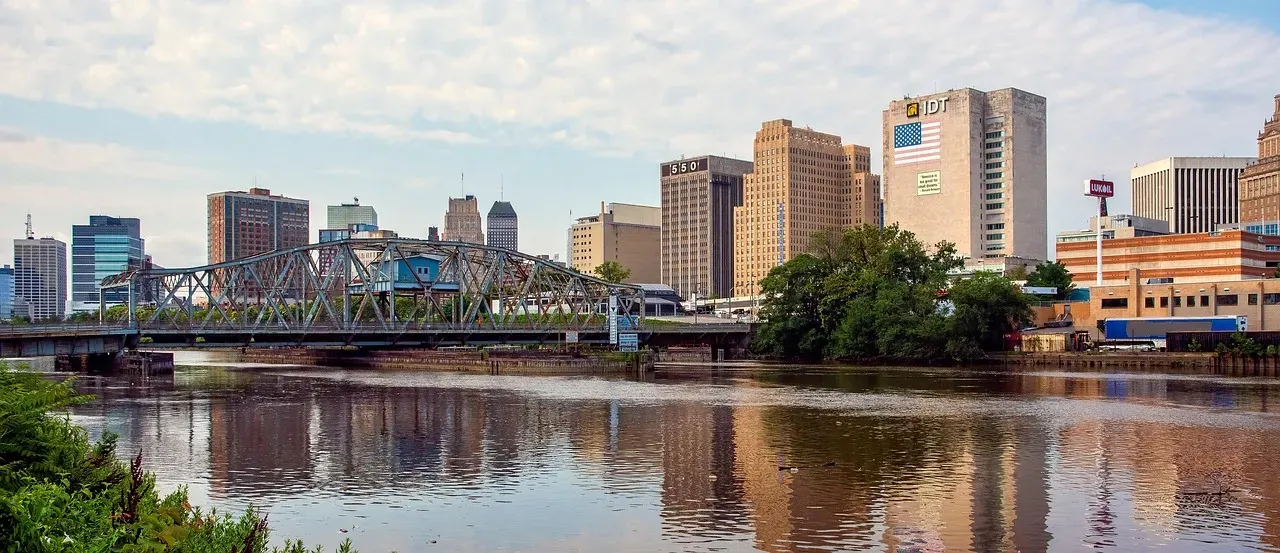 #5. Newark, New Jersey - Big-City Costs Without Big-City Perks (Image Credits: Pixabay)