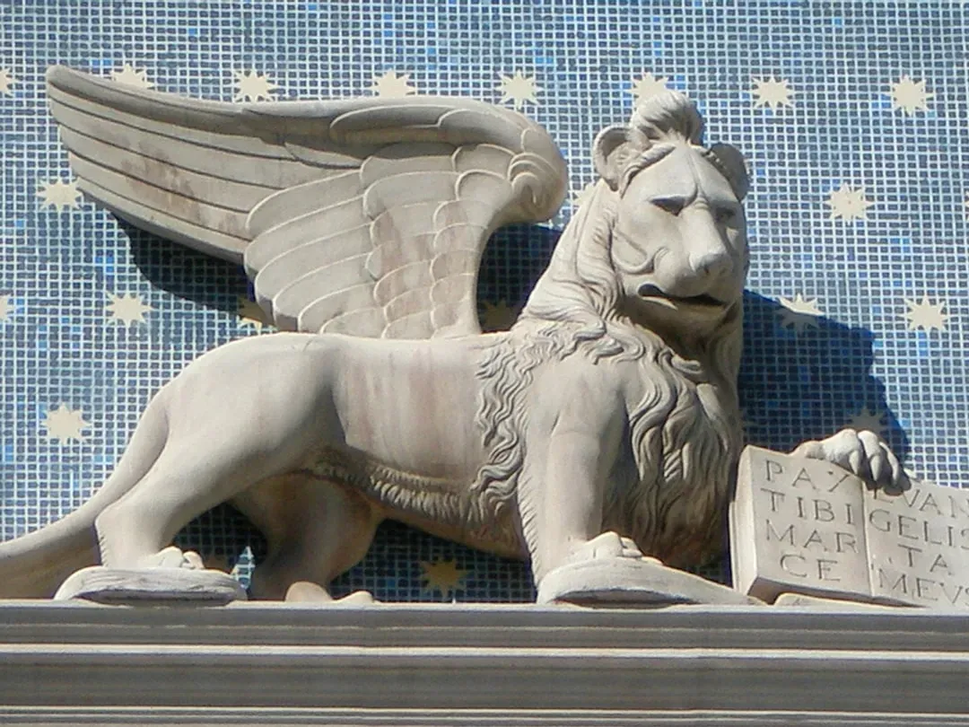 Leo: The Majestic Griffin (Image Credits: Unsplash)
