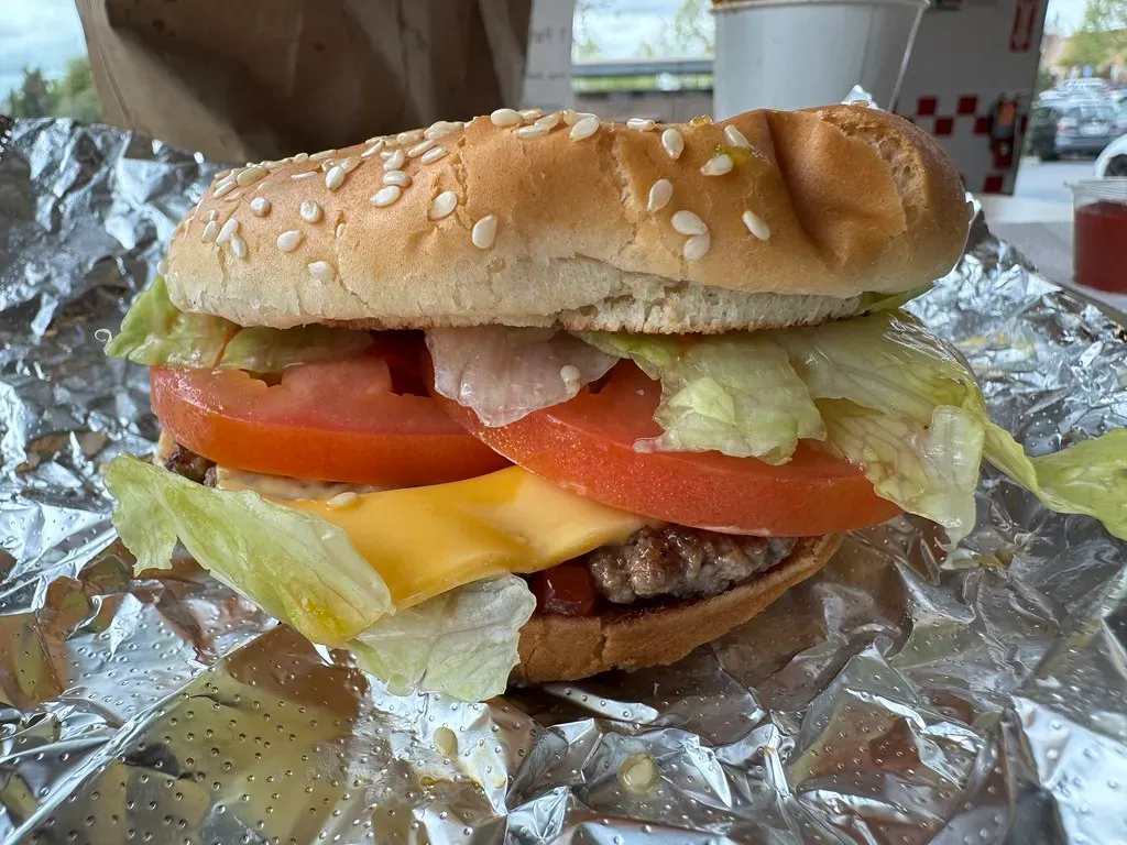 10. Dairy Queen Cheeseburger - Familiar But Fading (Image Credits: Flickr)