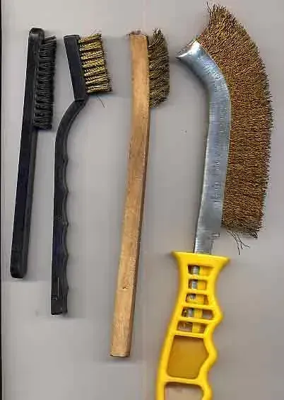 Dirty Cleaning Tools Being Used (Image Credits: Wikimedia)
